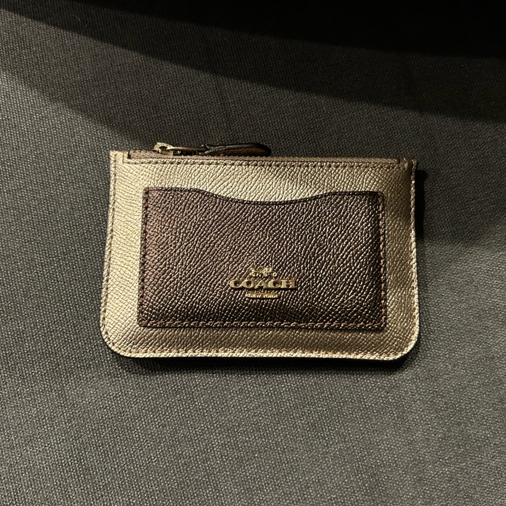 Coach zip top card case (style # f37571)